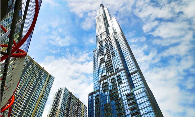 Saigon, Hanoi premium office rents rise on low supply