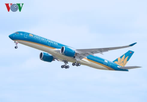 Airlines add extra seats, offer low-cost tickets to summer destinations