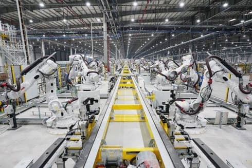 Auto industry develops but local part supply still low