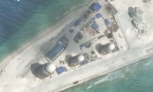 Vietnam urges countries to abide by laws as US proposes sanctions in South China Sea