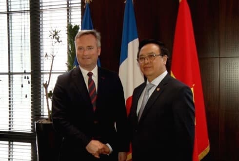 Vietnamese Party delegation visits France