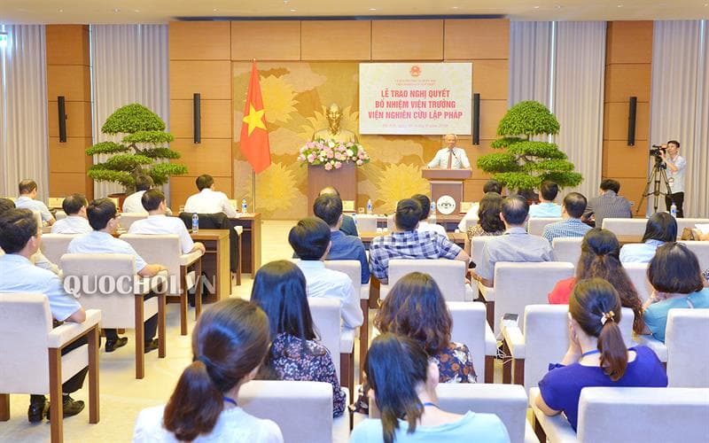 Agenda of Legislature's 7th working session (continued)