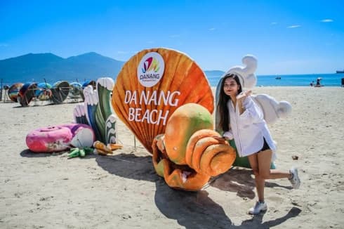 Interesting activities abound in Danang summer program