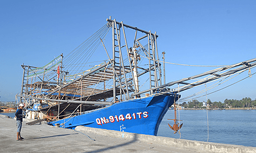 Stop Chinese robbery on high seas: Vietnamese fishermen