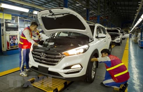 Vietnam confronts four economic challenges: Japanese expert