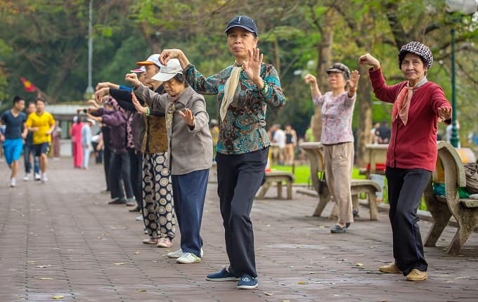 Vietnam’s seniors shows age no bar to consumption