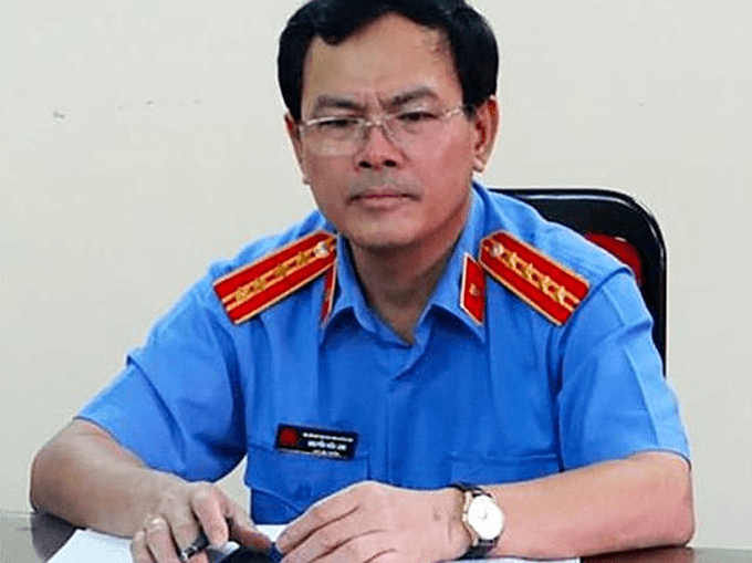 Ex-prosecutor to stand closed trial for molesting girl in Saigon elevator