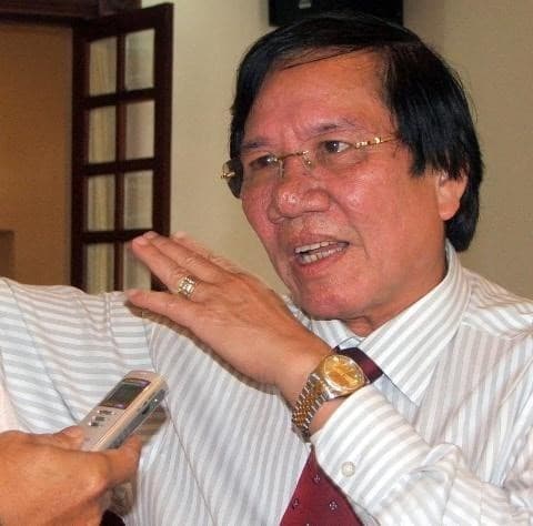 Former leader of major rubber business group prosecuted