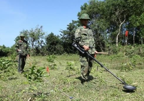 Quang Tri strives to be safe from UXO by 2025