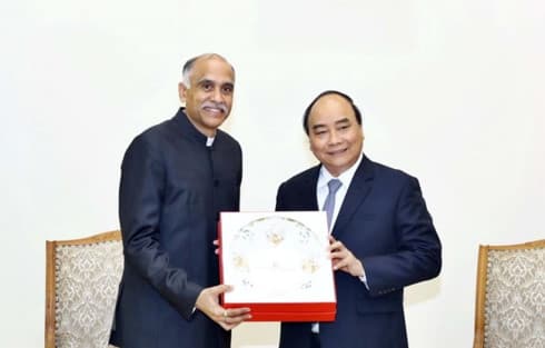 PM: Vietnam, India should further promote bilateral trade ties
