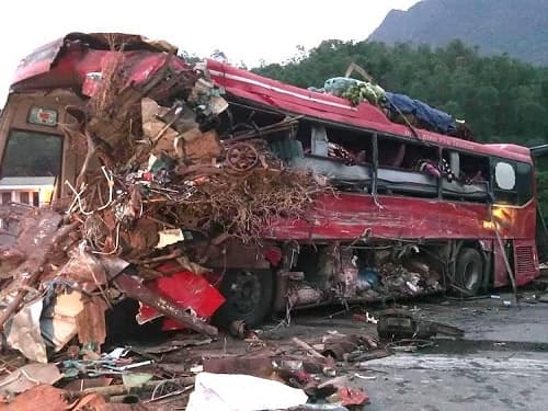 Vietnam to scrutinize foreign-registered vehicles following deadly accident