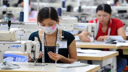Hanoi urges connection between businesses and vocational training institutions