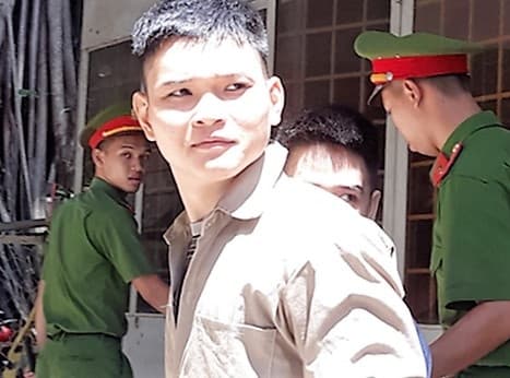 Men jailed for snatching handbag from S Korean woman in Saigon