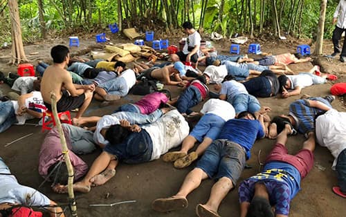 100 arrested in Vietnam cockfighting busts