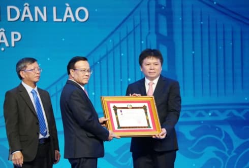 LaoVietBank helps connect Vietnamese, Lao economies
