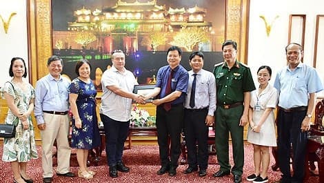 Norway helps Thua Thien-Hue in bomb, mine clearance