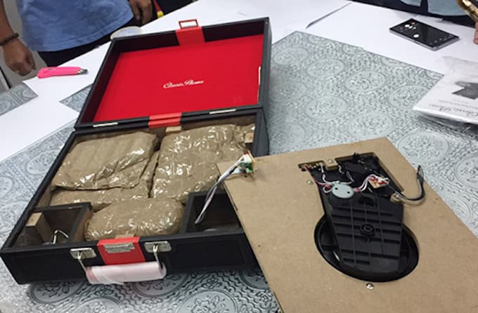 HCMC police find 15 kilos of narcotics in gift packages