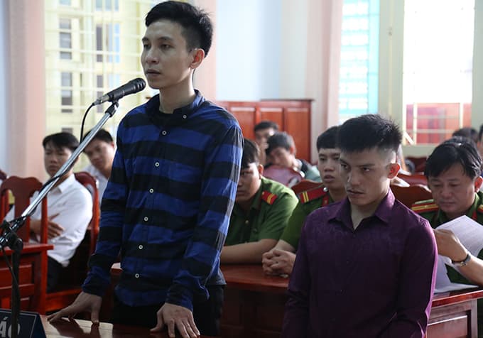 Two men get stiff jail terms for robbing Vietnam toll station