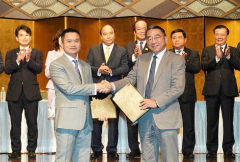 Vietnam to be “promised land” for Japanese investors: PM