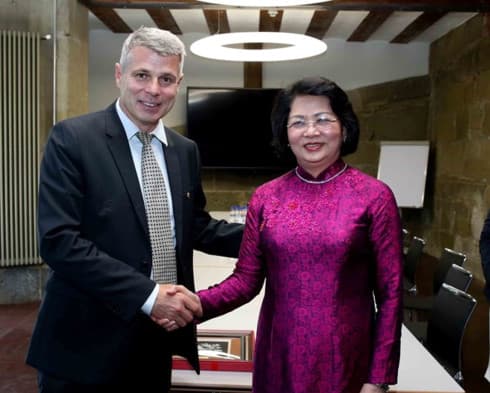 Vice President hopes for Swiss state’s stronger ties with Vietnamese localities