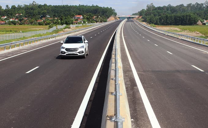 South Korea, China investors dominate bids for North-South Expressway