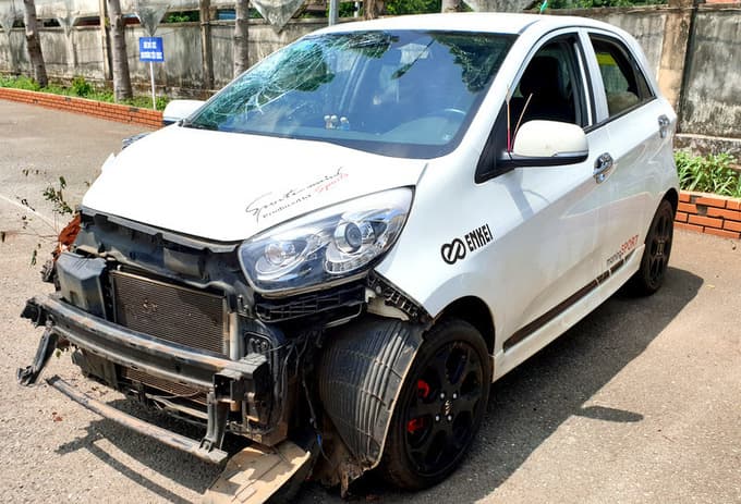 Traffic policeman involved in fatal driving accident in southern Vietnam