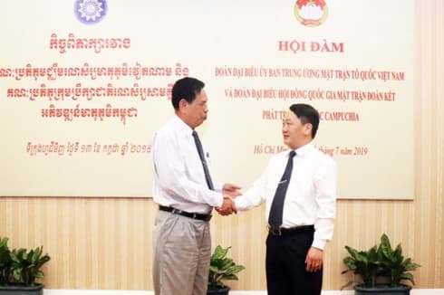 Vietnam, Cambodia boost cooperation in front work