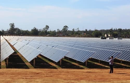 Gov’t directs review of national grid overload due to solar power boom
