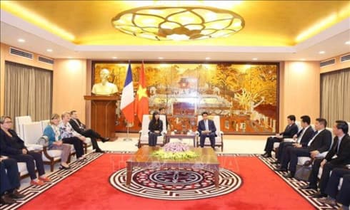 Hanoi hopes to strengthen ties with France in infrastructure construction