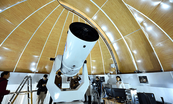 Hanoi observatory opens for lunar eclipse viewers
