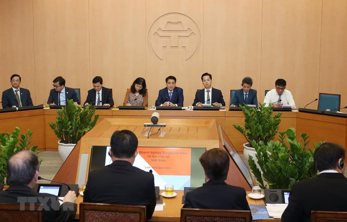 Hanoi, Singapore look to broader cooperation
