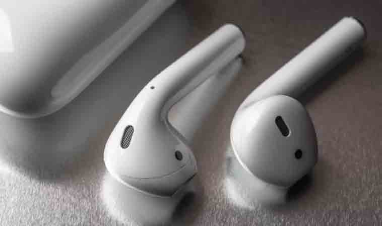 Apple to trial wireless earphone production in Vietnam