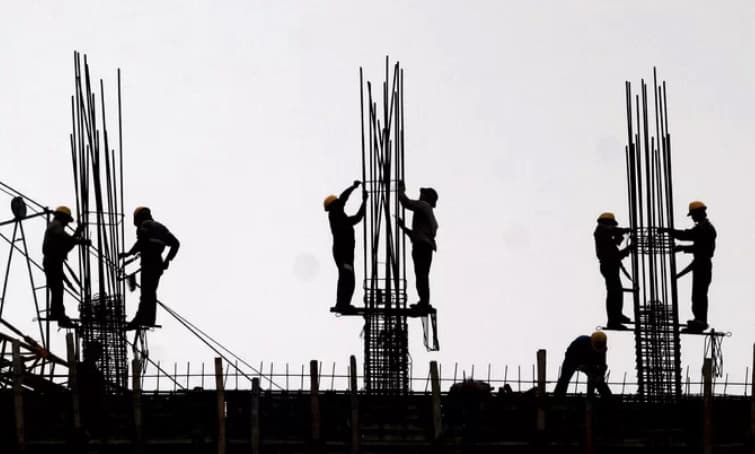 Construction giant reports lowest quarterly profit in 4 years