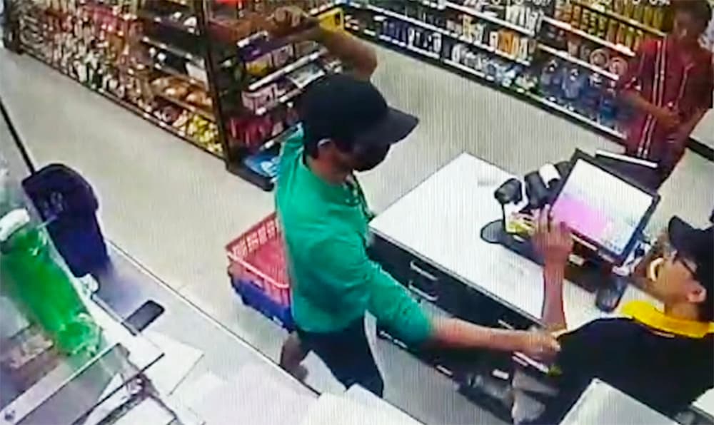 Three teens arrested for Saigon convenience store robberies