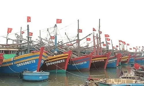 Vietnam asks China to help find missing boat with five fishermen