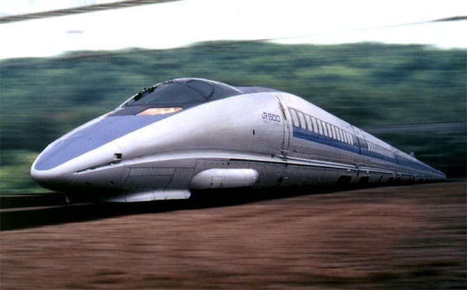 Vietnam should forget about high speed railway until 2030