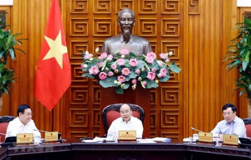 PM calls for more efforts to develop key economic regions