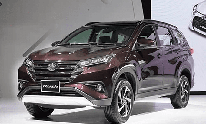 Toyota Vietnam recalls nearly 1,600 cars with airbag faults