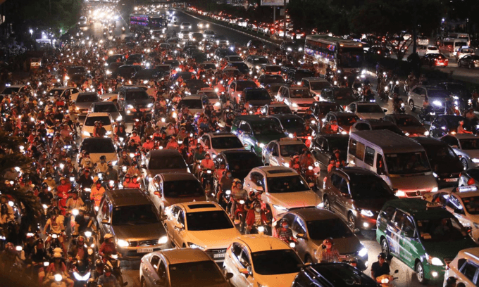 HCMC downtown car toll not before 2021