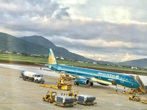 Vietnam Airlines to cancel flights on August 2 due to storm Wipha