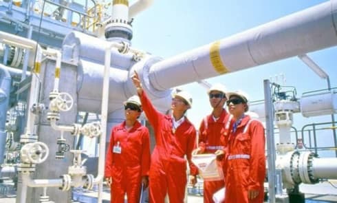 Oil group pays nearly 2.6 billion USD to state in 7 months