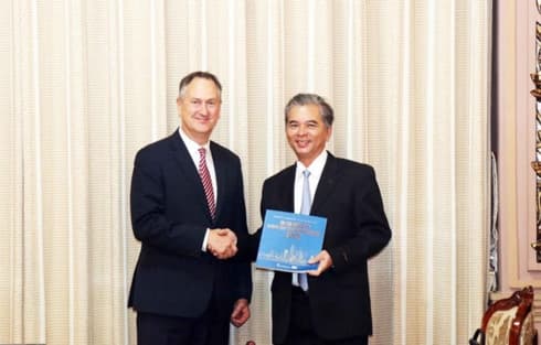HCM City, US company cooperate in boosting online payment