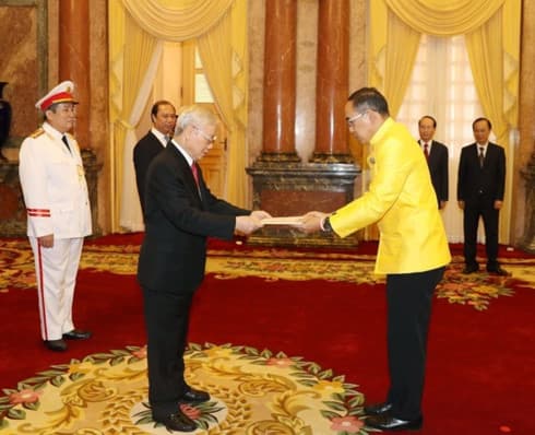 Party, State leader receives new ambassadors