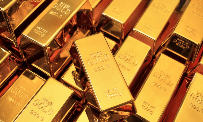 Trade war pushes gold to 6-year high in Vietnam