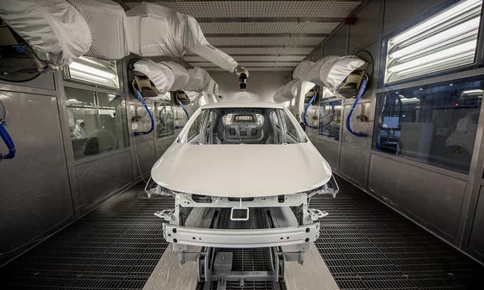 Vietnam mulls tax incentives for locally-made auto parts