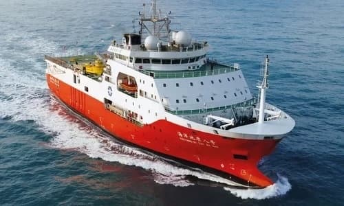 Chinese oil survey vessel leaves Vietnamese waters
