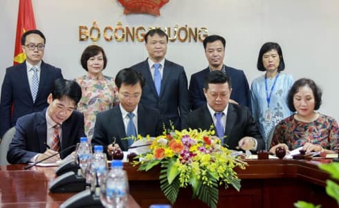 Trade ministry, Thai wholesaler to bring Vietnamese goods to foreign chains