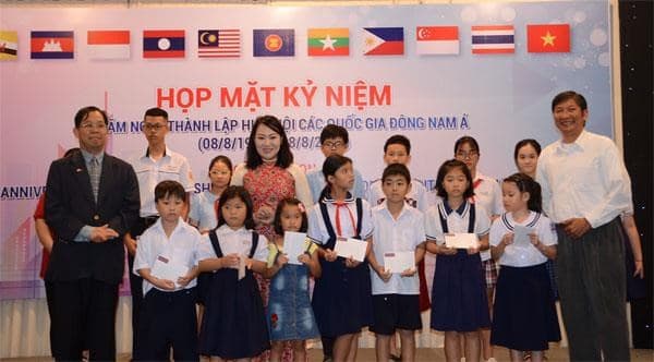 HCM City celebrates 52nd founding anniversary of ASEAN