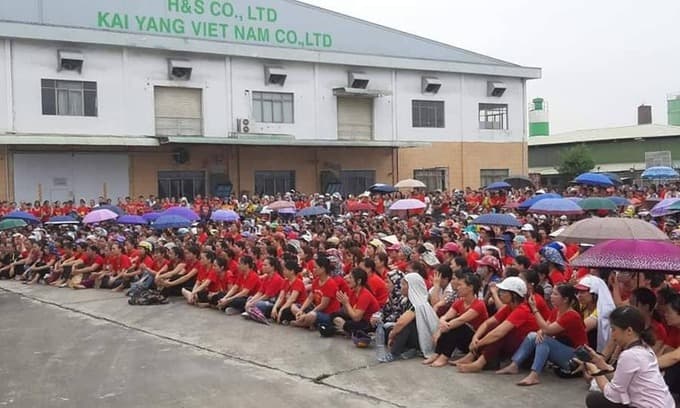 Taiwanese firm asks 2,500 employees to resume work
