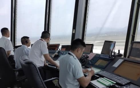 Air traffic controllers face strain with rising flights
